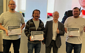 Vier neue „Geprüfte Schmierstoff-Techniker“ im Februar 2026